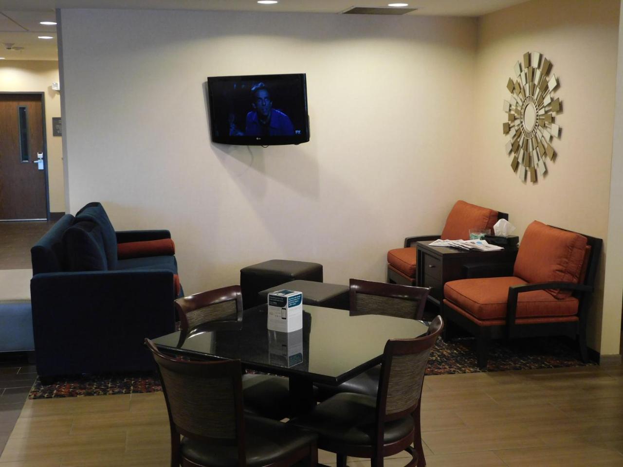 Comfort Inn St. Clairsville Exterior foto